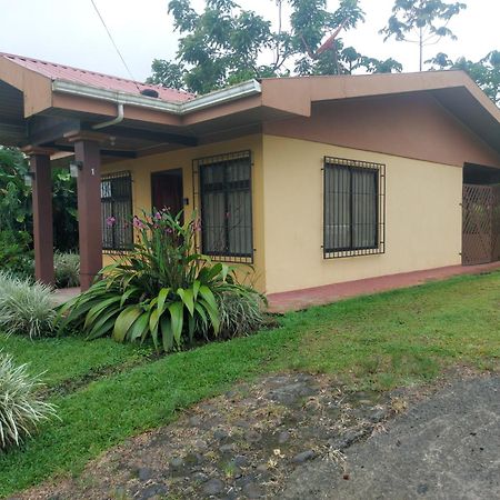 Casas De Campo Las Pavitas Cottages "Red Frog" Palma  Bagian luar foto